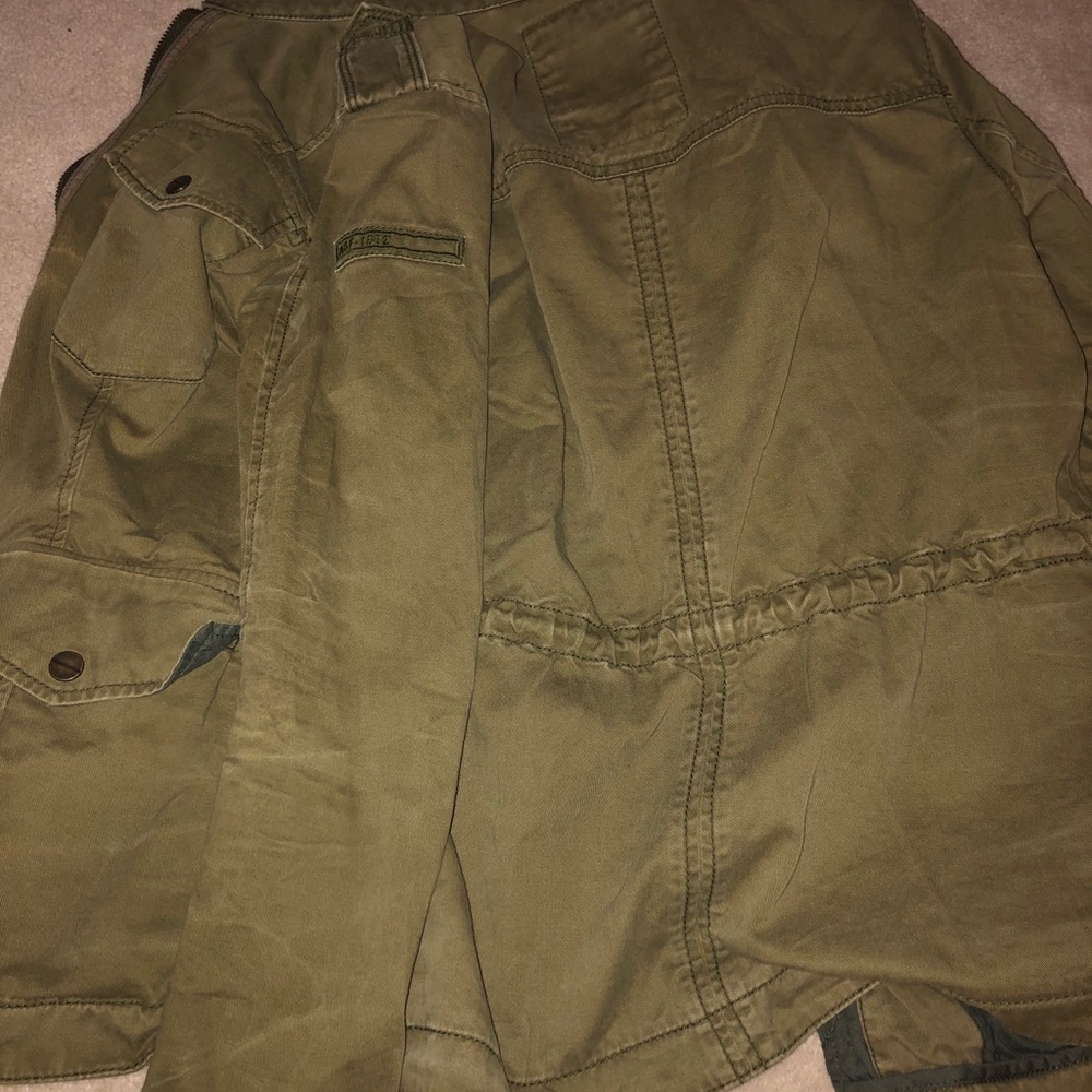 Jacket - Picture 1 of 3